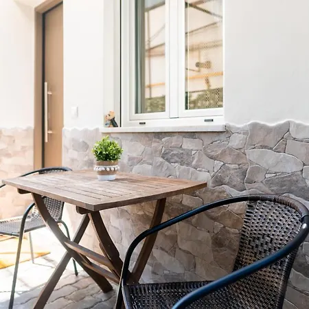 Peggy's In Chania Appartement